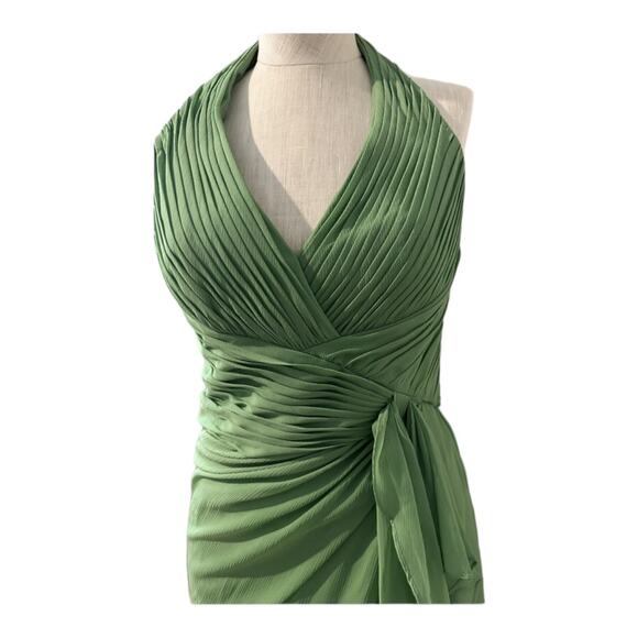 David’s Bridal Green Chiffon Halter Draped cascade Dress Style F12688 size 18 - Picture 2 of 16